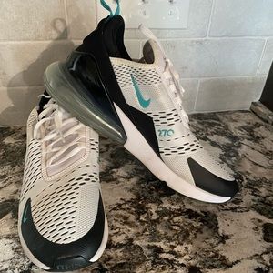 Nike Air 270s